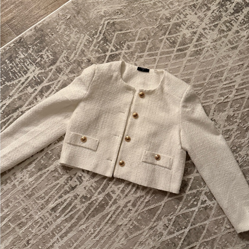 Tahari White Cropped Jacket with Gold Buttons